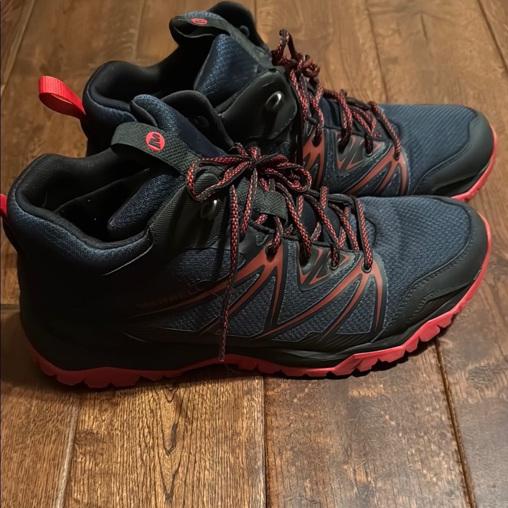MERRELL Hiking Boots - Men’s 13